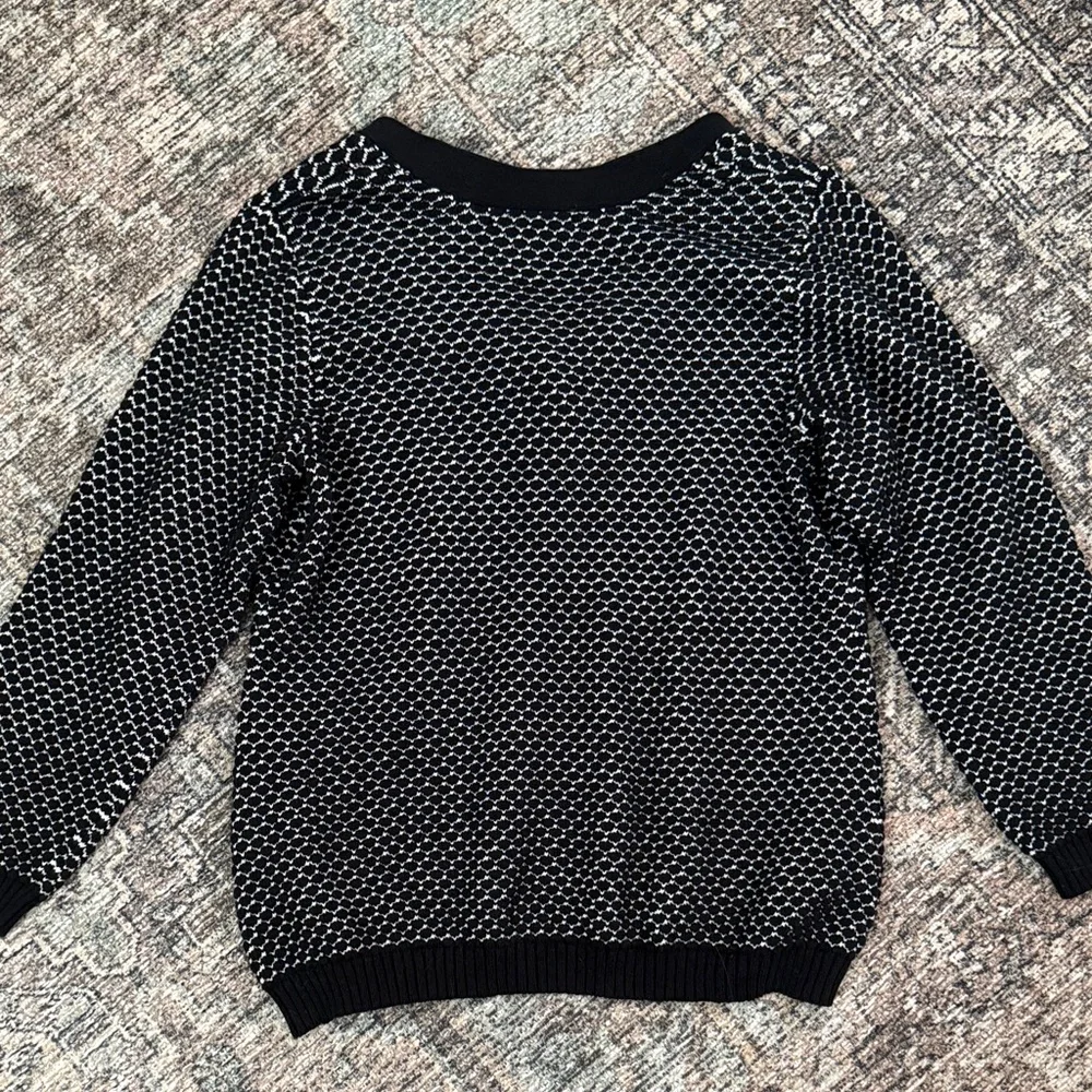 Karen Scott Black and White V-Neck Plus Size Cotton Henley Sweater - Picture 6 of 6